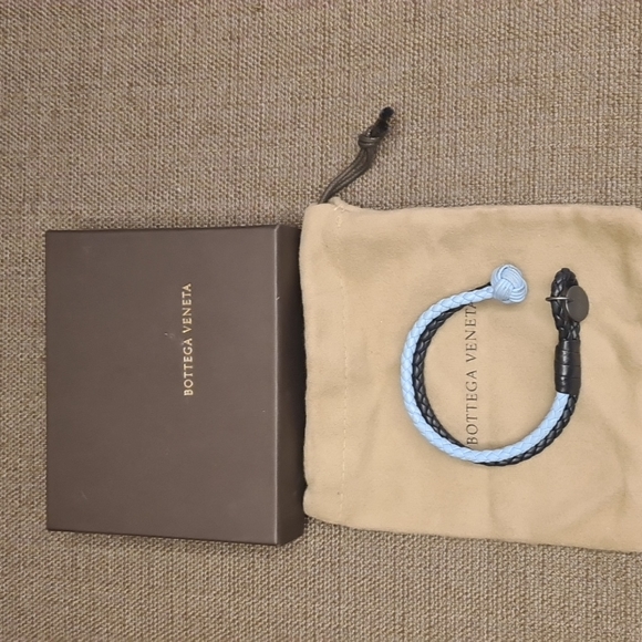 Bracelet - Picture 5 of 5